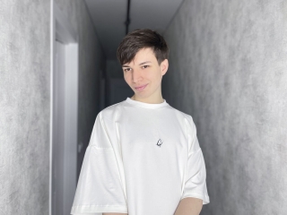 Webcam sex con Troyemellet