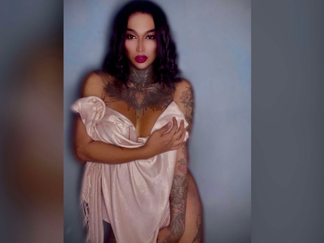 TS_EbonyDoLLXxX' profilo - Immagine n°1