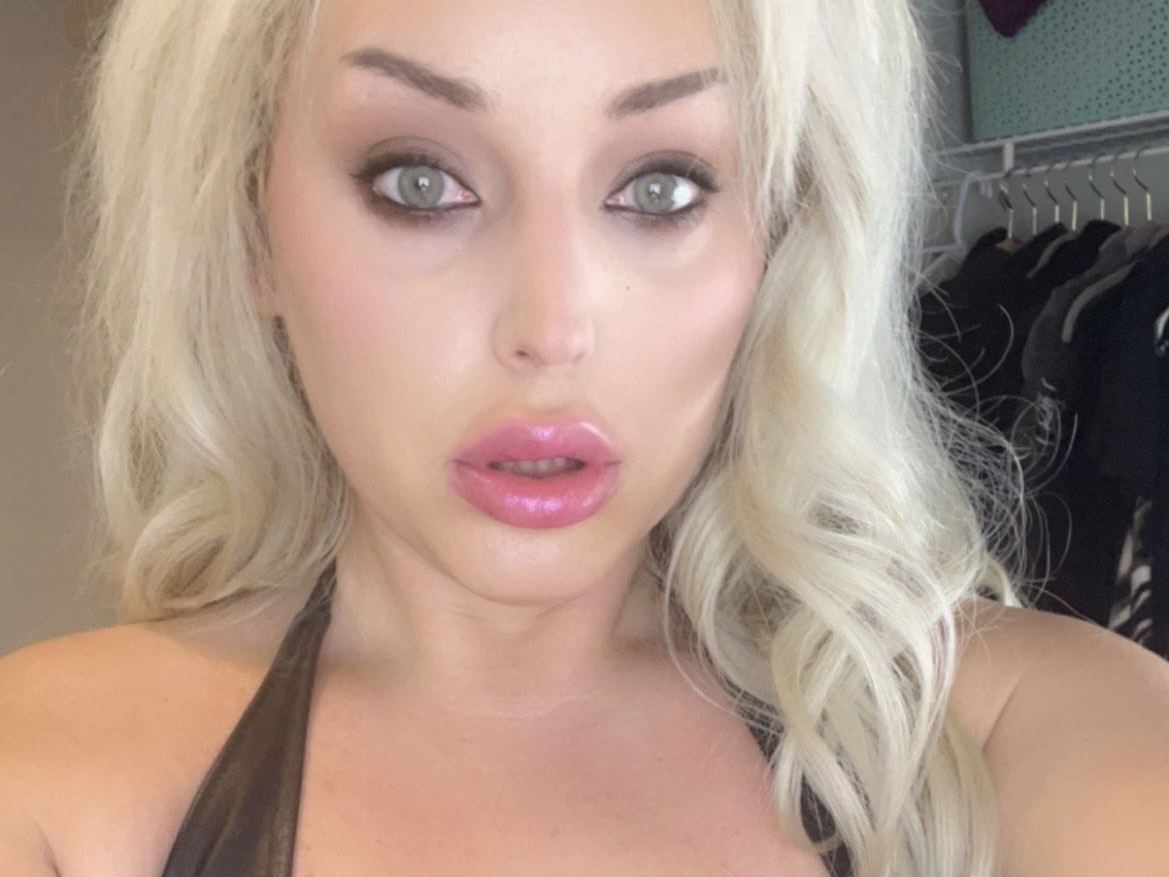 Tsgoddessworld's profile - Image n°1
