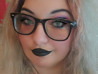 Sexcam Live Show von Twitchystepmama