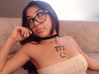 Unabarbiee77's Sexcam