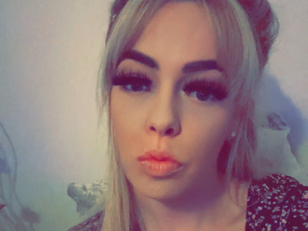 Unfaithful_Bella's profile - Image n°0
