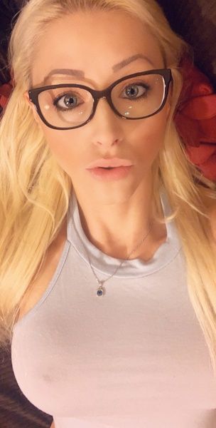 Vanessa_Stone's Profil - Bild n°61