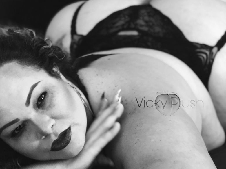 VickyPlush's profile - Image n°12