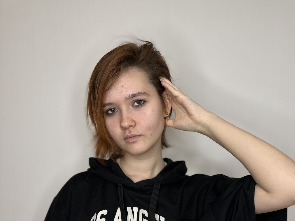 Valenedittemore's profile - Image n°0