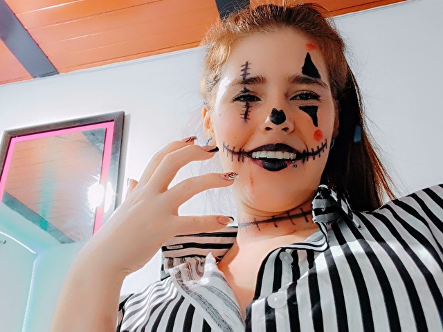 ValenSlavee's Profil - Bild n°5