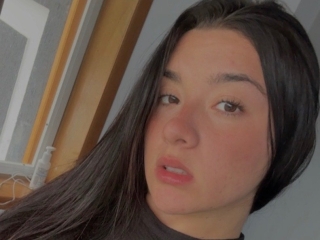 Sexo por webcam con Valentina30