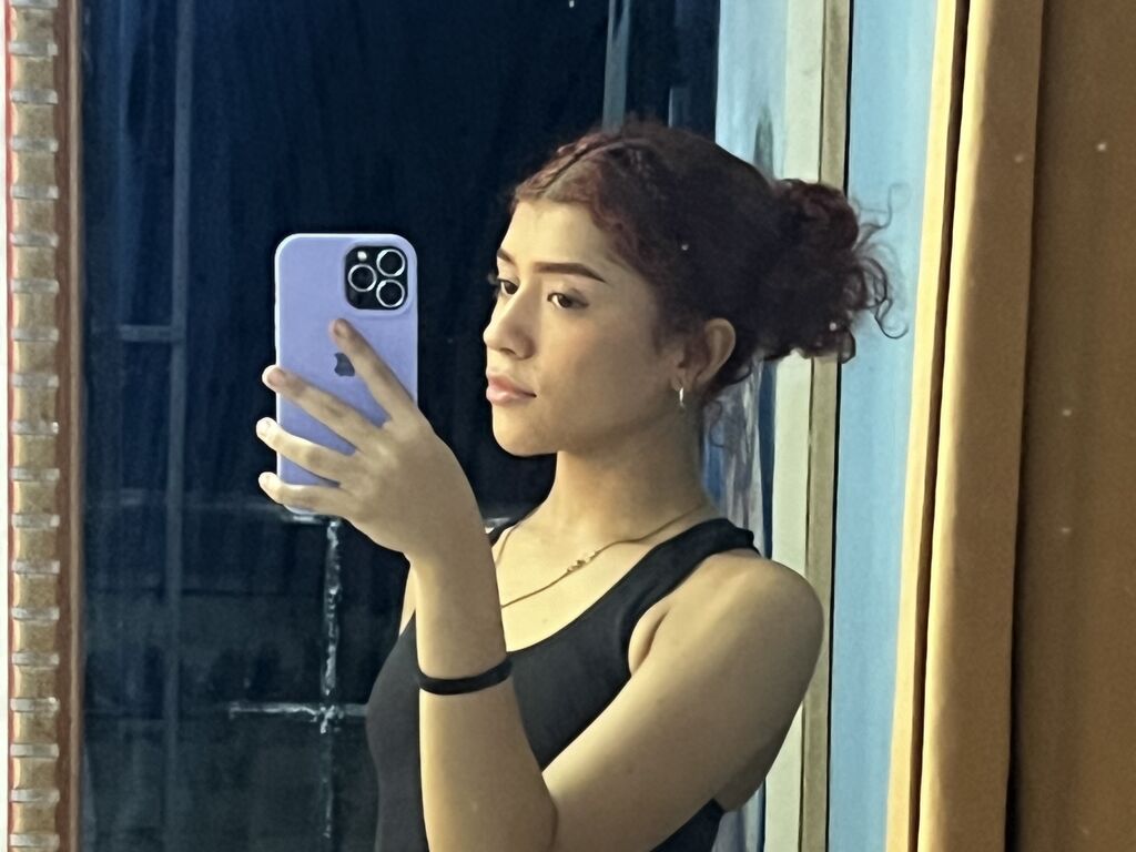 Valentinmae's profile - Image n°0