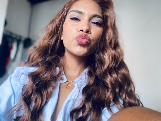 Sexo por webcam con Valeriah_70