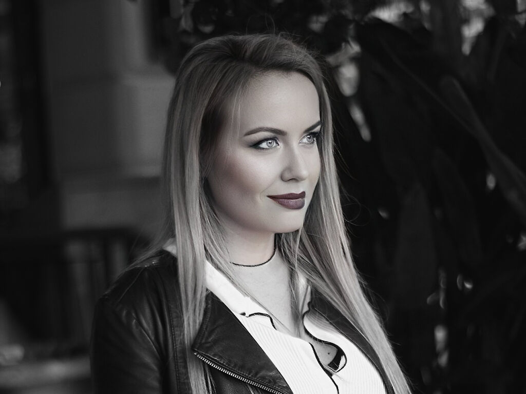 Profil de Valerianew - Photo n°2