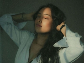 Sexo por webcam con Valeriealfayet