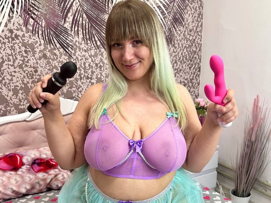Valerykendal's profile - Image n°1