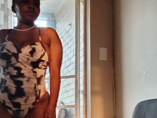 Perfil con Vallery - Imagen  n°1