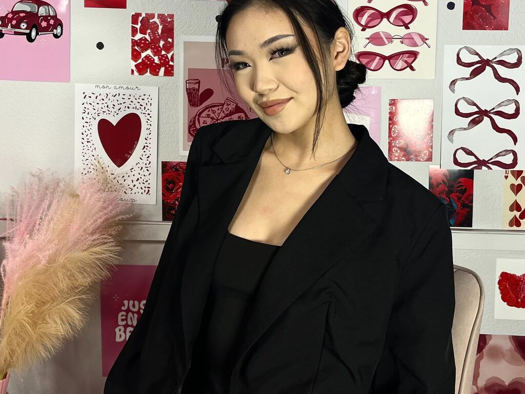 Valliehusson's profile - Image n°0