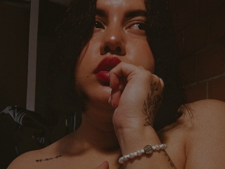 Valmoonlight's profiel