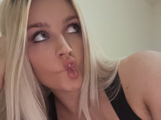 Webcam sex con Varsityviolet