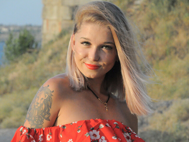 Aliisa00011's profiel - Afbeelding n°9