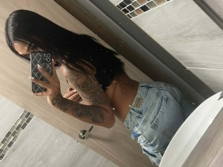 Veliz_Monserrat111's Sexcam