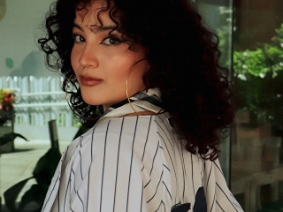 Sexo por webcam con Velora