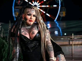 Webcam sex with Vennus_Rock