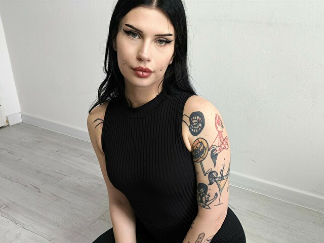 Venomdoll's profile - Image n°2