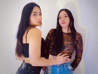 Venusandkarla's Sexcam