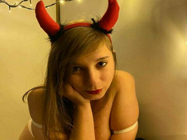 Profil de VeronicaCart - Photo n°4