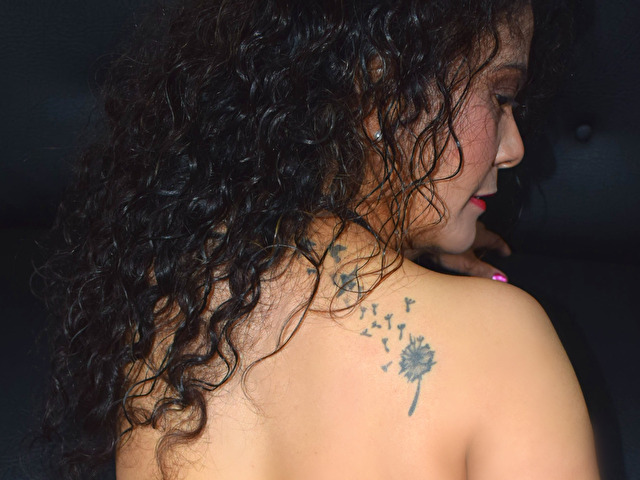 Veronicaflyn's profile - Image n°5