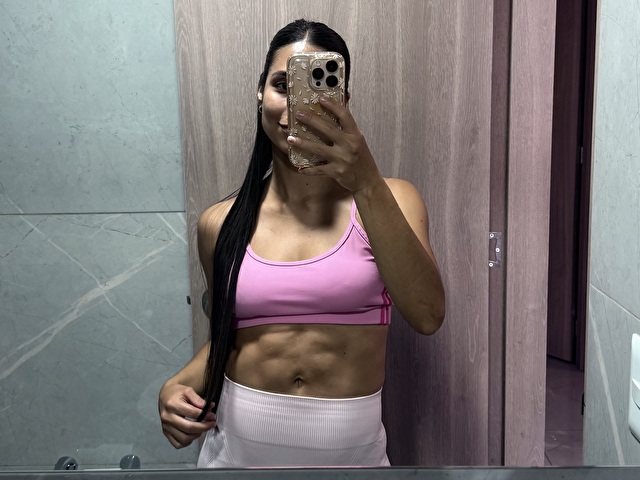 VickyPierce' profilo - Immagine n°1