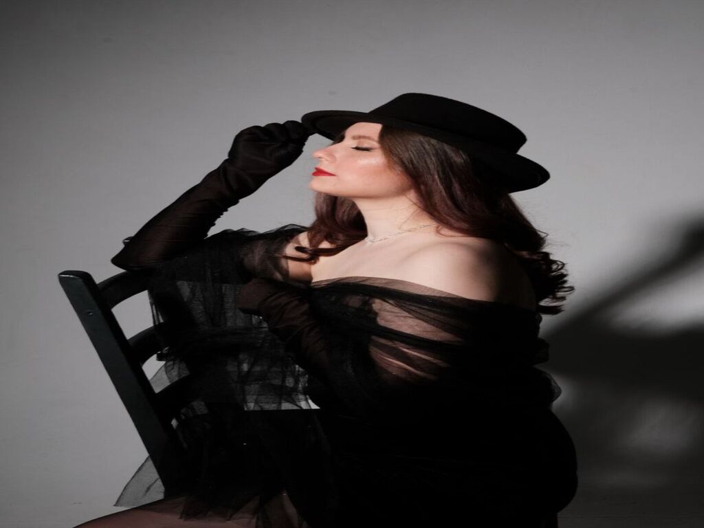 Victoriaclarson's profile - Image n°1