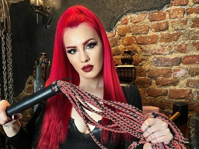 Victoriaheller's profile - Image n°3