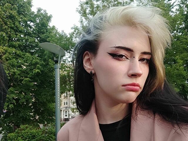 VikisLove's profile - Image n°6