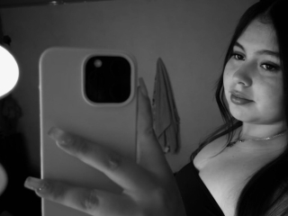 Villa_Paola's Sexcam