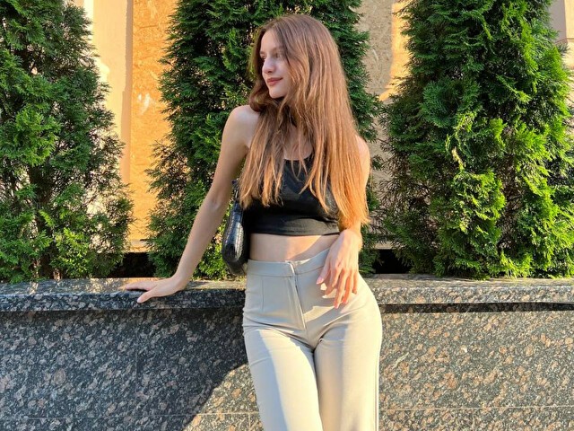 Violet's profile - Image n°0