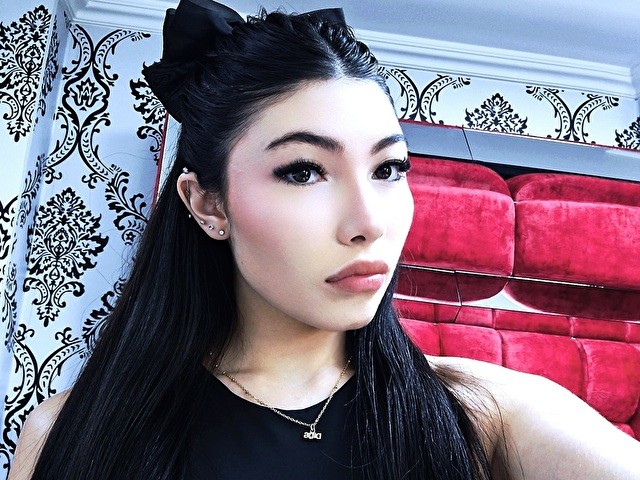 Perfil con Violet - Imagen  n°2