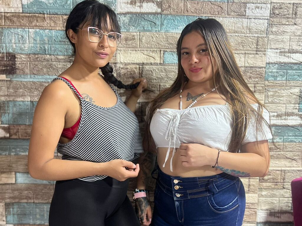 Violetaandlili's profile - Image n°0