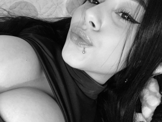 Violetaaross21's Sexcam