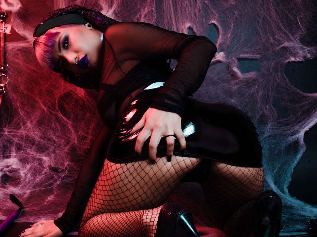 Violetahadess's profile - Image n°1