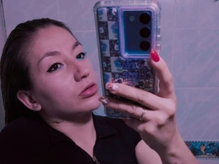 Sexo por webcam con Violetasolokov