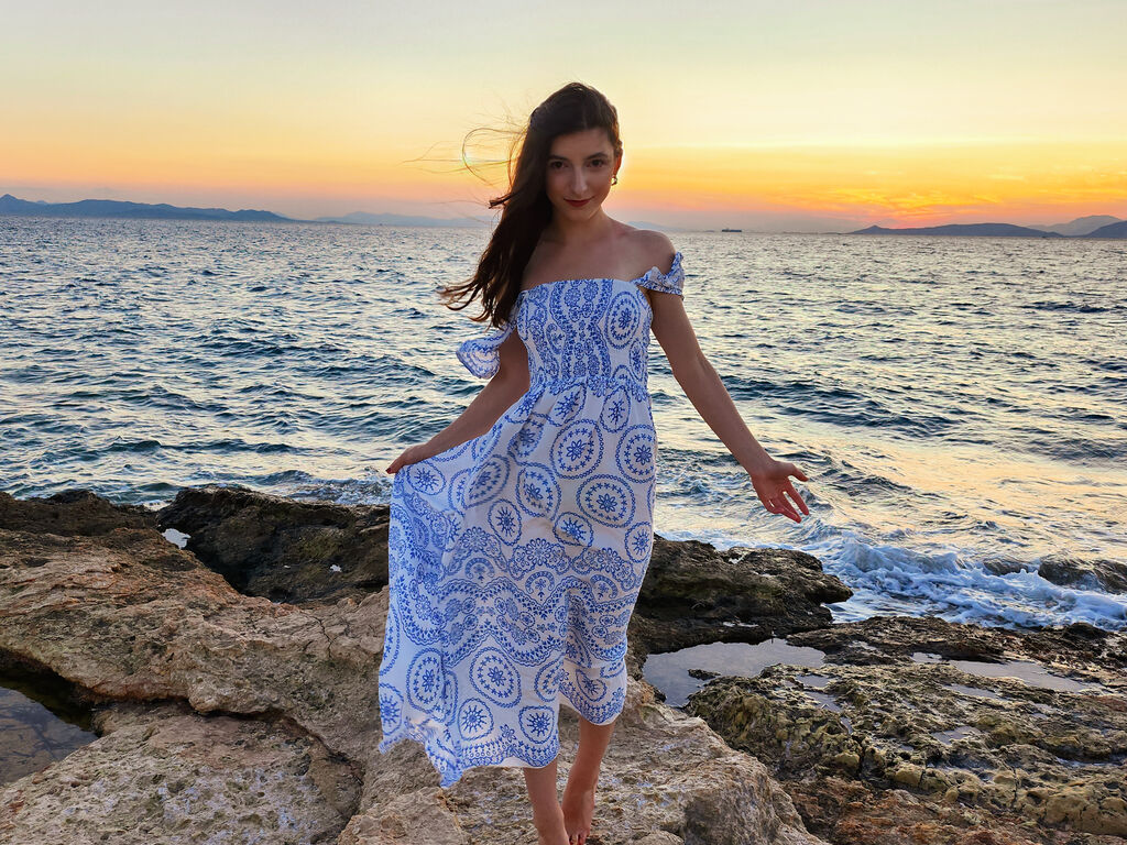 Violetmartinez's profile - Image n°1