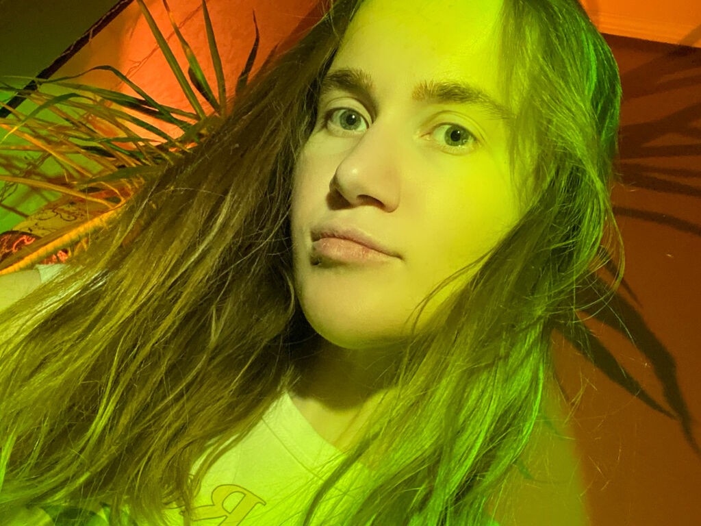 Violettaeiskaya's profile - Image n°0