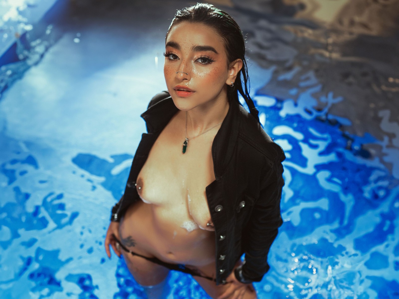 Violettloveex's profile - Image n°1