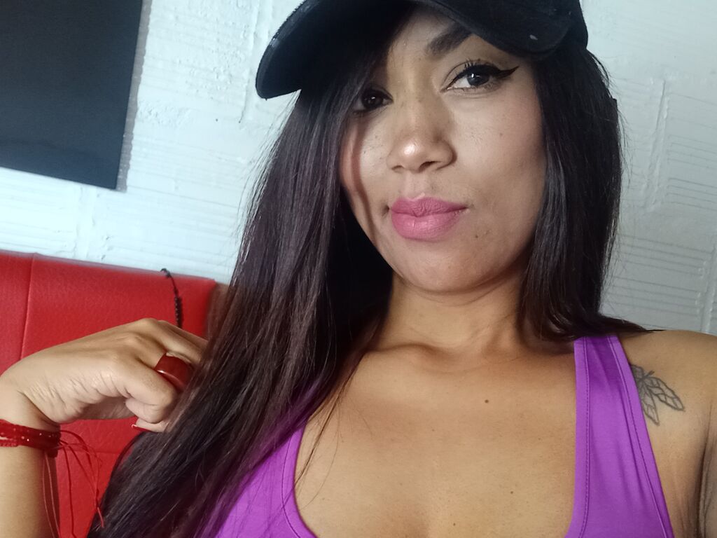 Vivianahamilton's profile - Image n°3