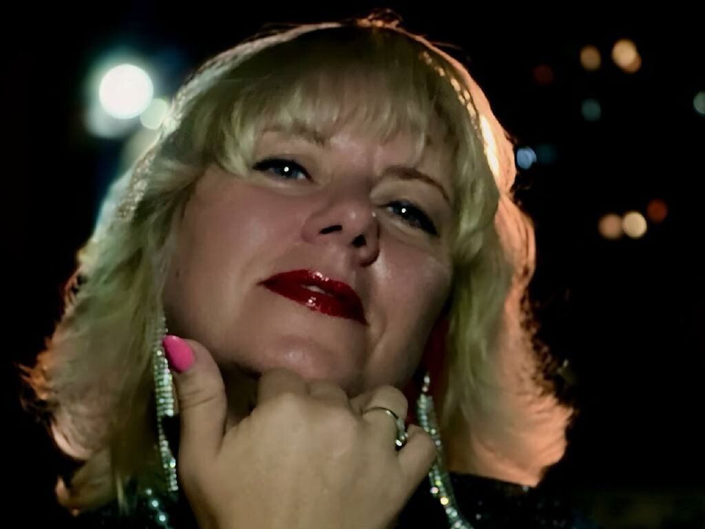 Viviennefrost' profilo - Immagine n°1