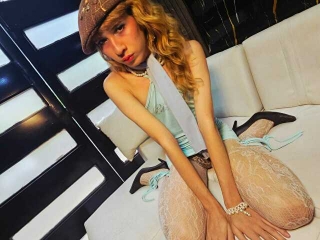 Webcam sex con Viviennehadi