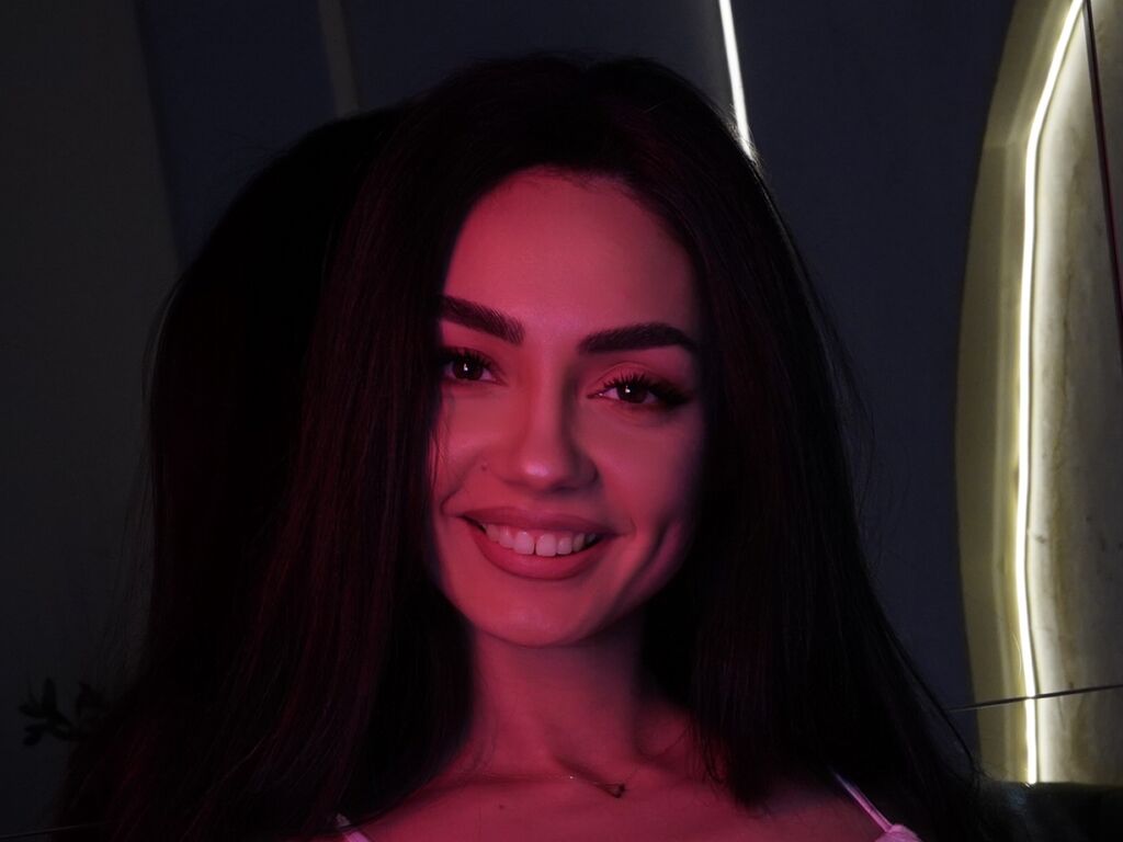 Viviennestark's profile - Image n°1