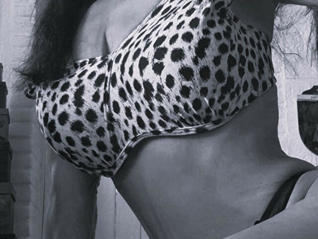 Vnique's profile - Image n°1
