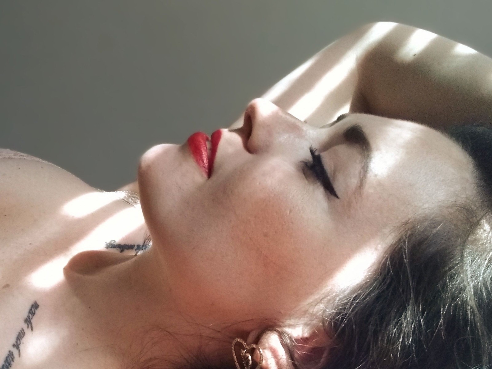 Voluptuoussophia's profile - Image n°3