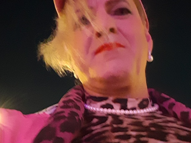wetHanna's profile - Image n°4