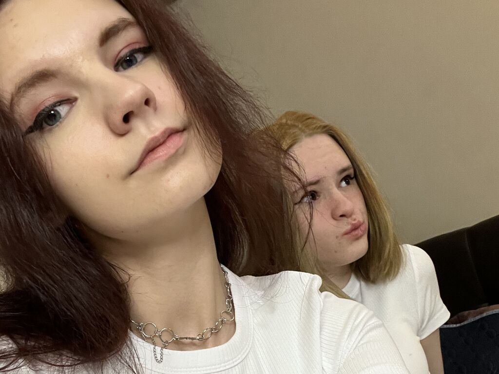 Whitneyandherrin's profile - Image n°0